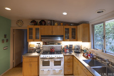Enlarge photo 19