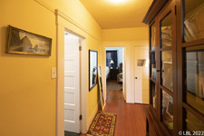 Enlarge photo 28