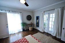 Enlarge photo 51