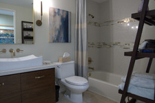 Enlarge photo 33