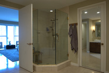 Enlarge photo 49