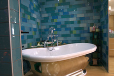 Enlarge photo 63