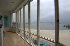 Enlarge photo 85