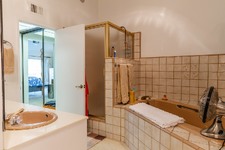 Enlarge photo 29