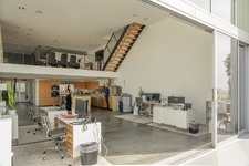 Enlarge photo 16