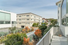 Enlarge photo 42