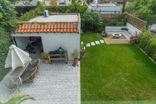 Enlarge photo 44