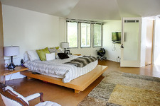 Enlarge photo 32