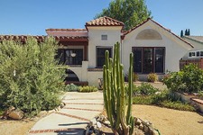 S2S 03083 Granada Hills