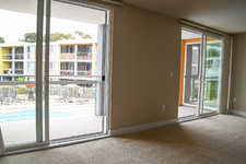 Enlarge photo 38
