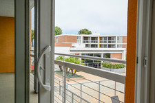 Enlarge photo 49
