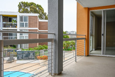 Enlarge photo 52