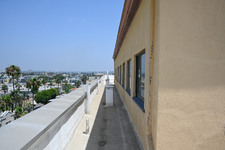 Enlarge photo 61