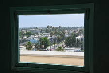 Enlarge photo 70