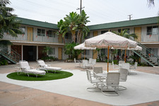 Enlarge photo 10