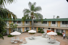 Enlarge photo 24