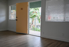 Enlarge photo 33