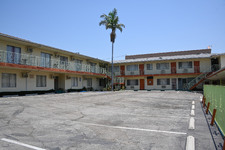 Enlarge photo 16