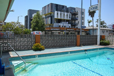 Enlarge photo 5