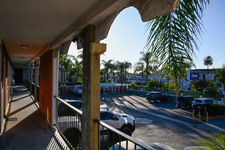 Enlarge photo 13