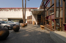 Enlarge photo 6