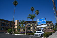 Enlarge photo 38