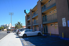 Enlarge photo 48