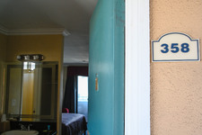 Enlarge photo 61