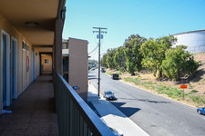 Enlarge photo 75