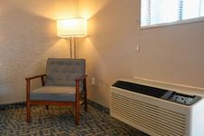 Enlarge photo 19