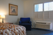 Enlarge photo 32