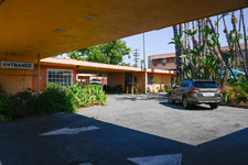 Enlarge photo 21
