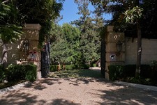 Enlarge photo 2