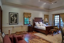 Enlarge photo 54