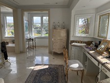Enlarge photo 52