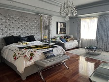 Enlarge photo 64
