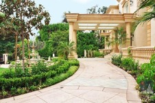 Enlarge photo 12
