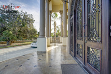 Enlarge photo 129