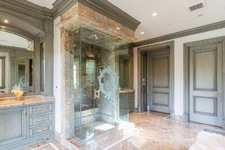 Enlarge photo 30