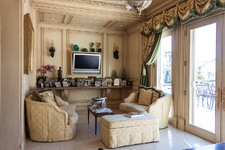 Enlarge photo 26