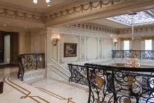 Enlarge photo 56