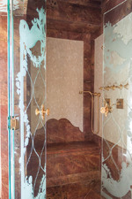Enlarge photo 63