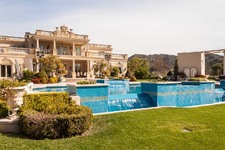 Enlarge photo 93