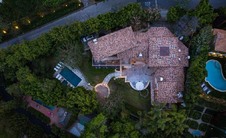 206 Carolwood Dr