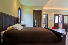 Enlarge photo 114