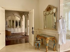 Enlarge photo 112