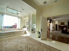 Enlarge photo 119