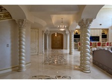 Enlarge photo 28