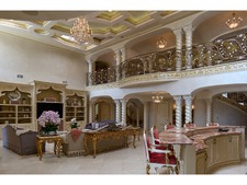 Enlarge photo 32