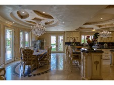 Enlarge photo 49